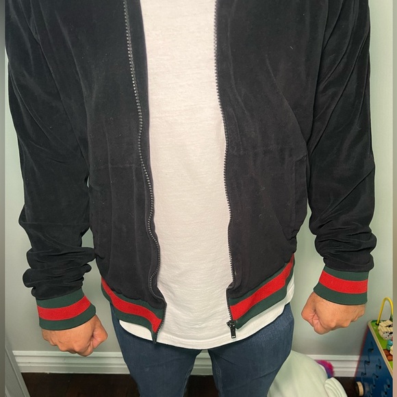 Gucci velour tracksuit - Picture 2 of 4